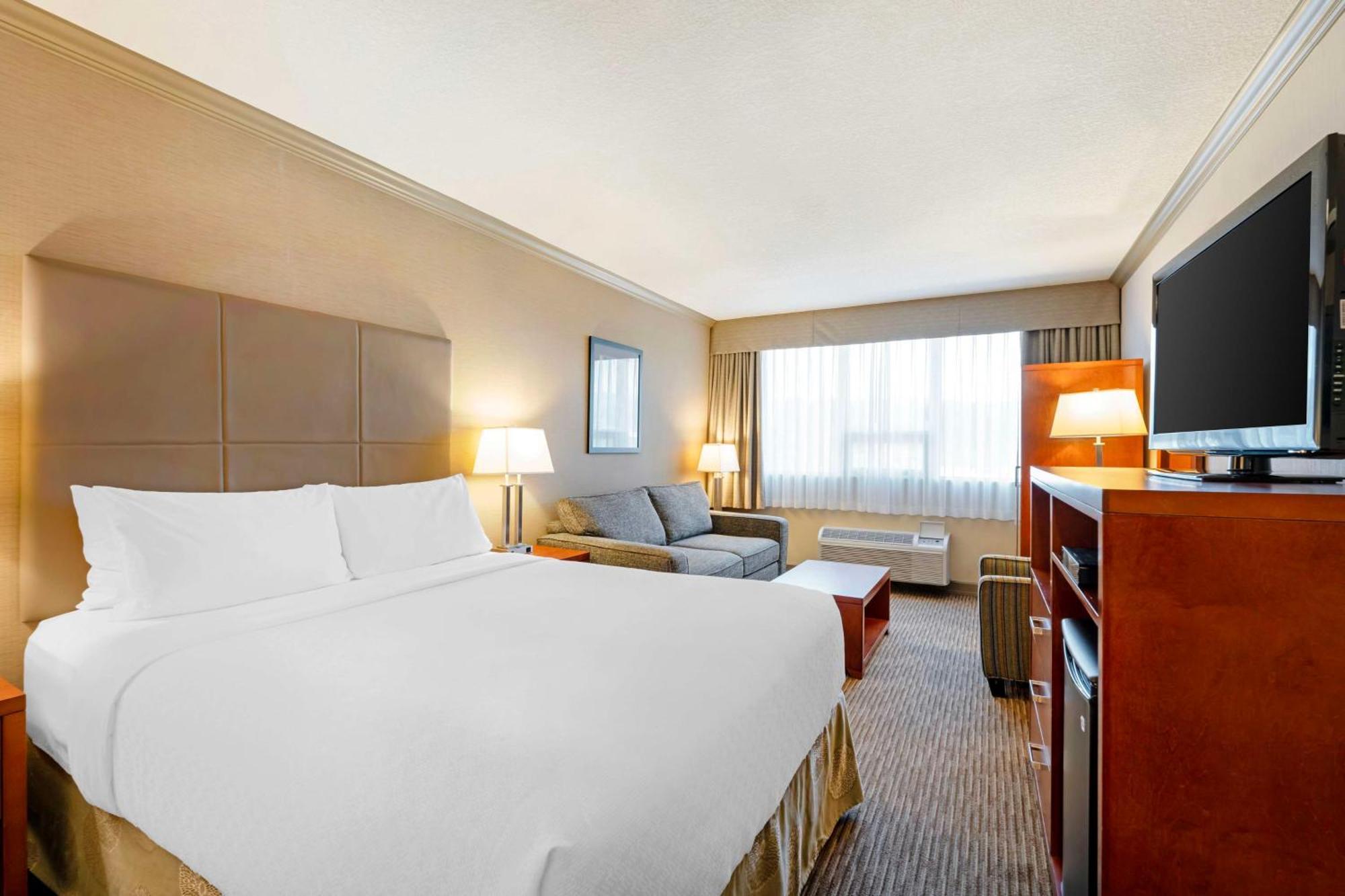 Best Western Plus Barclay Hotel Port Alberni Exterior photo