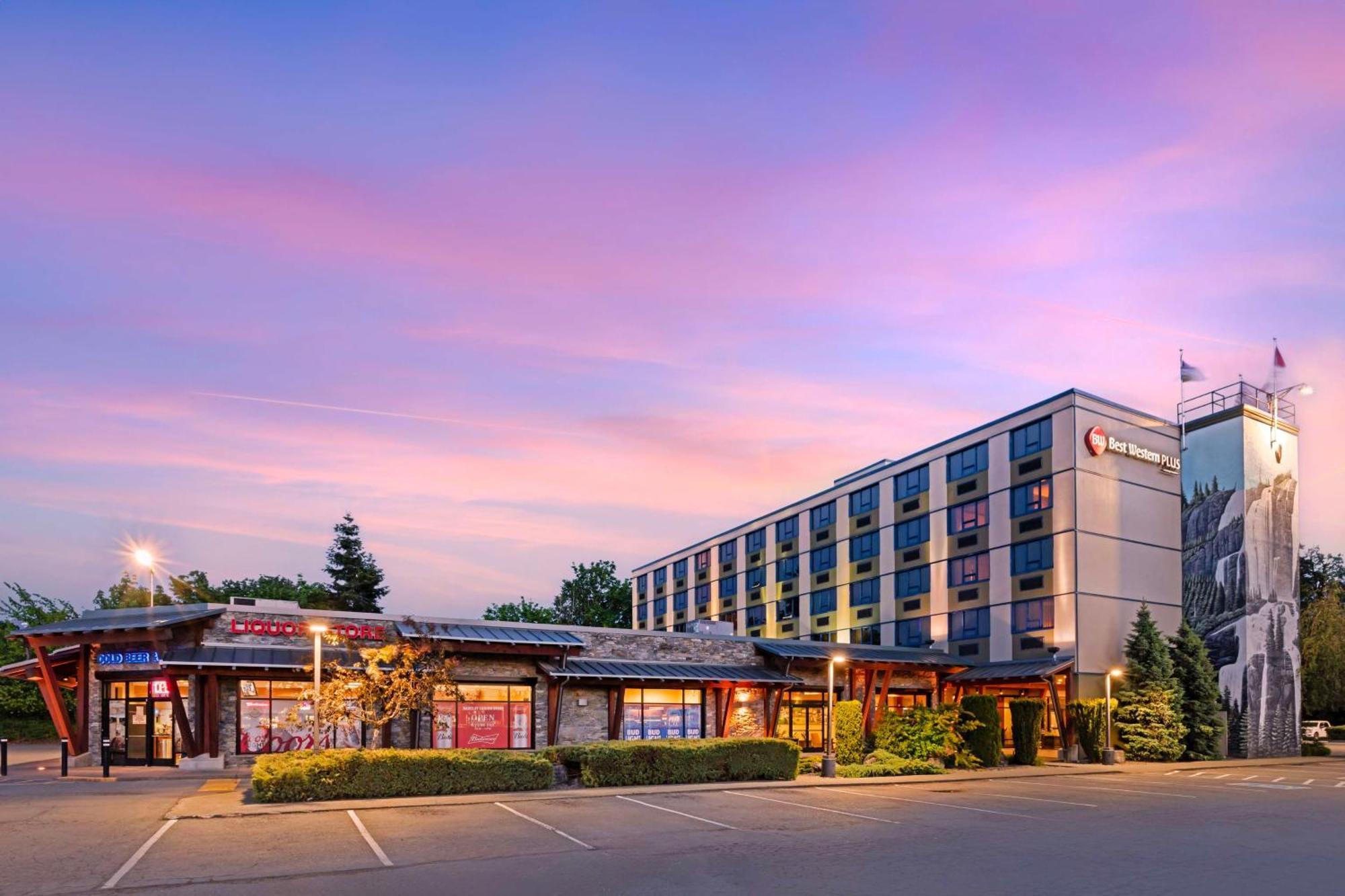 Best Western Plus Barclay Hotel Port Alberni Exterior photo
